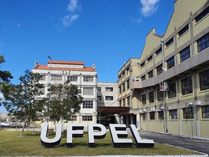 Capa do blog: UFPel entra no ranking das melhores universidades do mundo